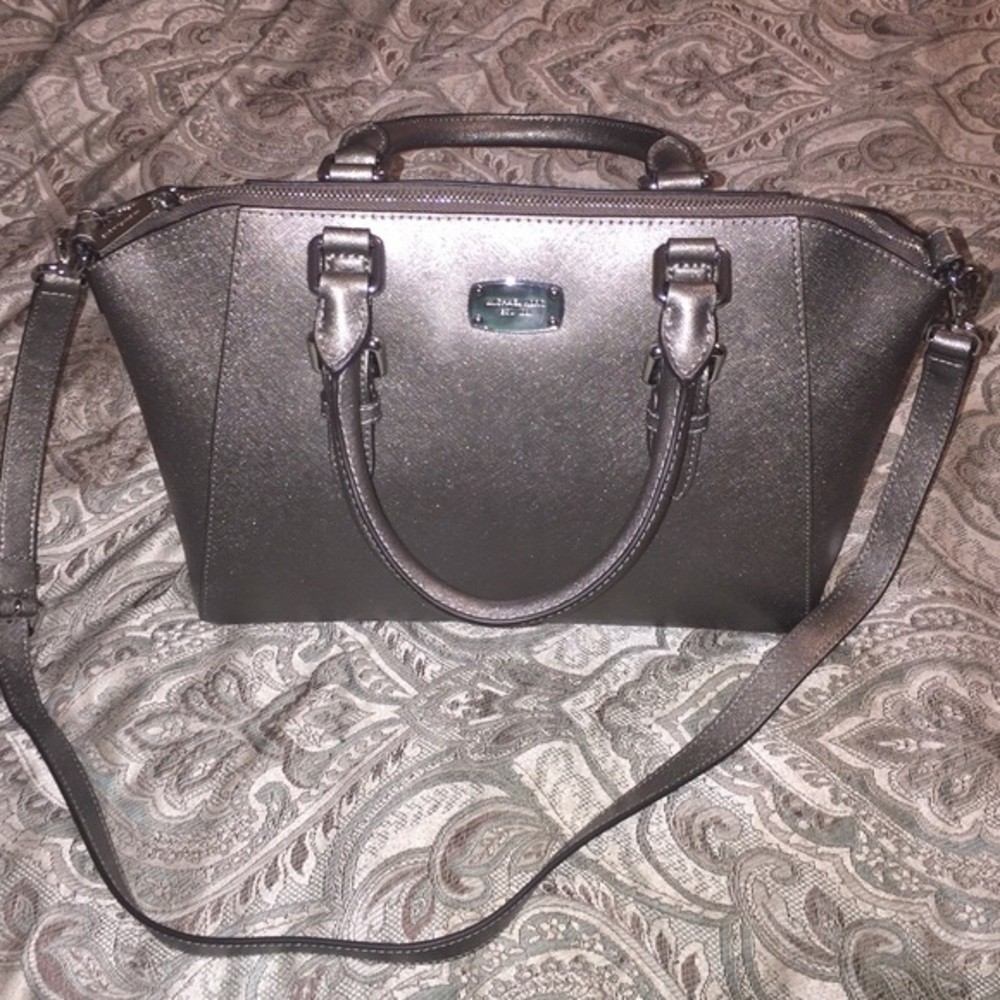 New MICHAEL KORS Purse